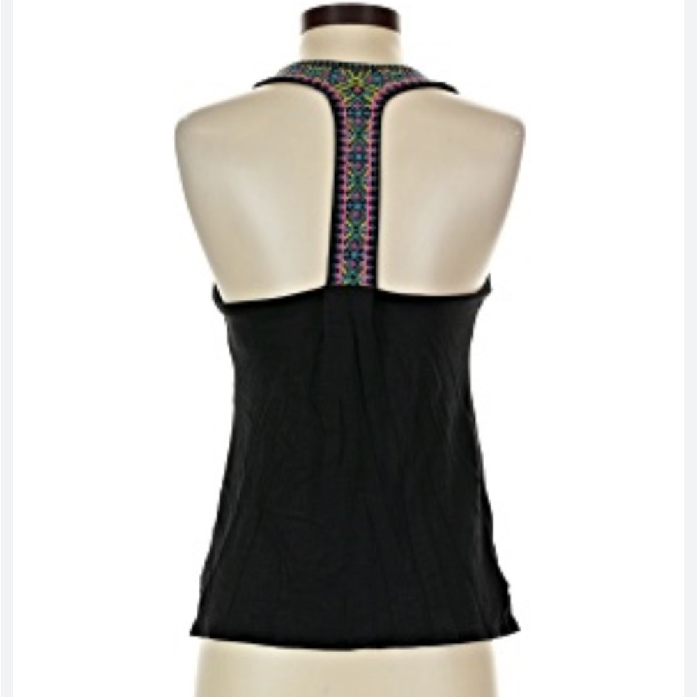 Victoria’s Secret Black Sleeveless Embroidered V-Neck Tank Top built in bra XS - Picture 2 of 5